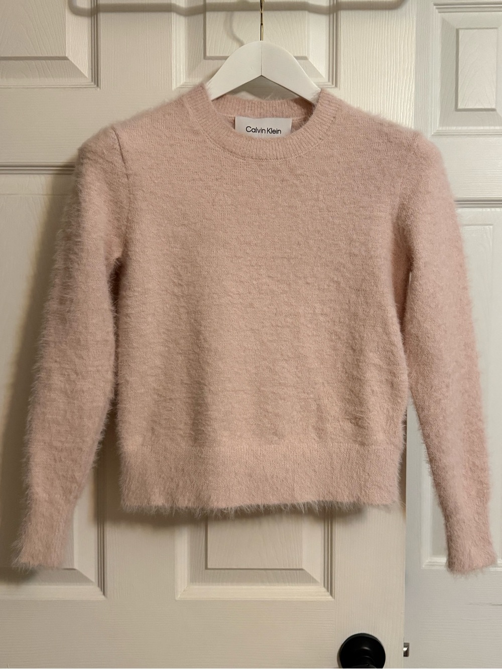 Calvin Klein Fuzzy Crewneck Sweater in Pink Size XS